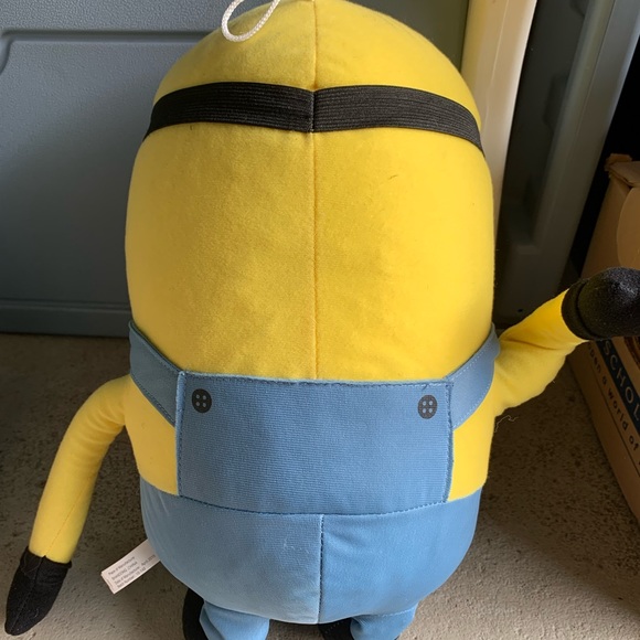 Despicable Me Minion plush 3D 2 eyed - Picture 2 of 3